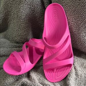 CROCS Women's Vibrant Pink Sandals